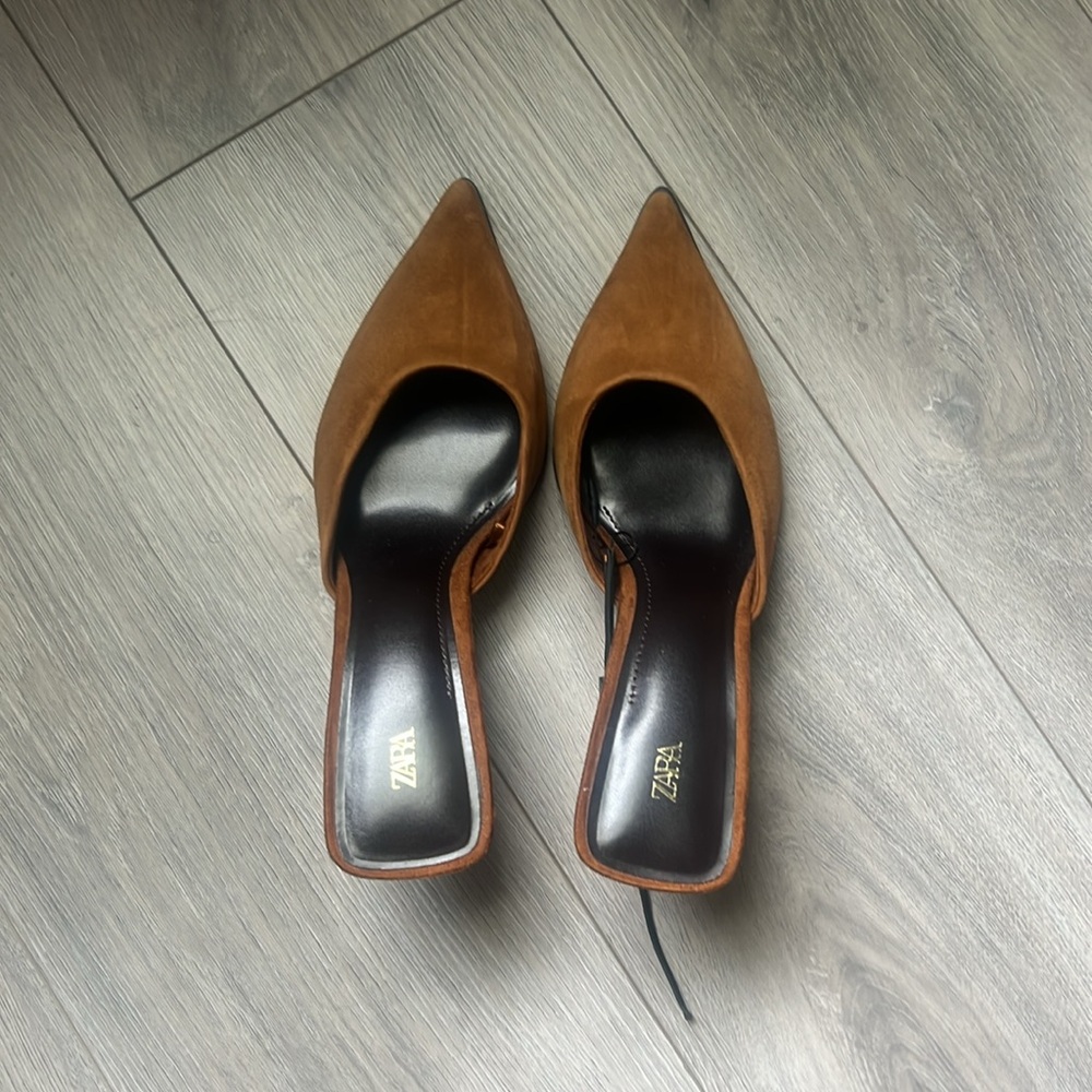 Elegant Brown Women's Mules - Picture 5 of 8